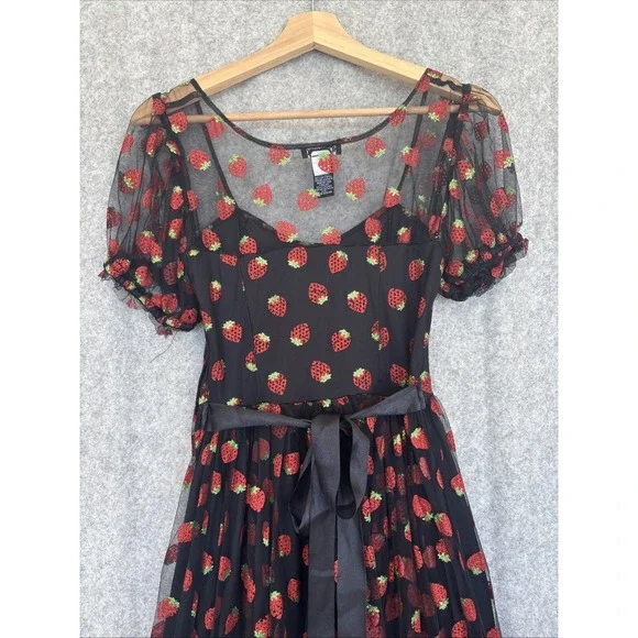 Hot Topic Strawberry Dress XS Black Red Glitter Coquette Pinup Novelty Retro - Picture 12 of 15